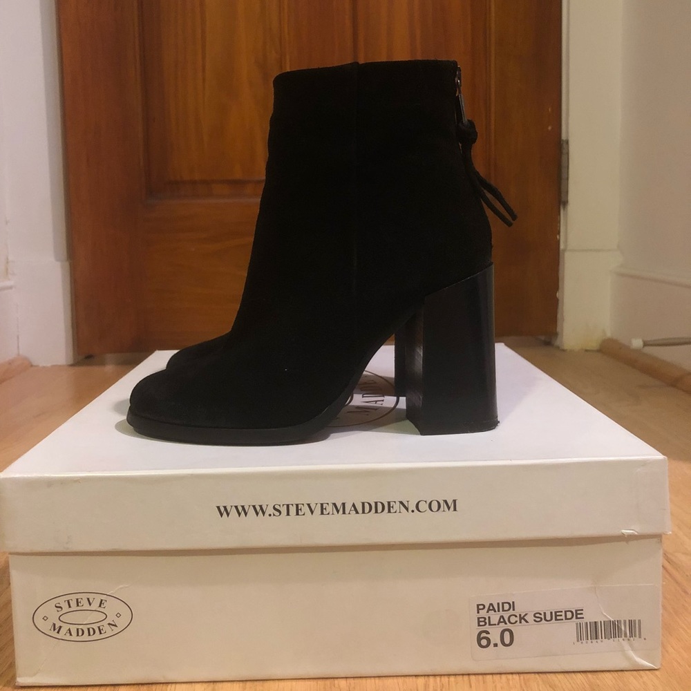 Steve Madden paidi suede boots